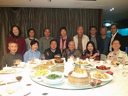 石耀祖參觀港島地域