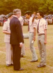 1982年獲頒榮譽童軍獎章